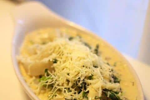 Creamy Sauteed Spinach with Konyaku “Fettuccine” ala Saesarez