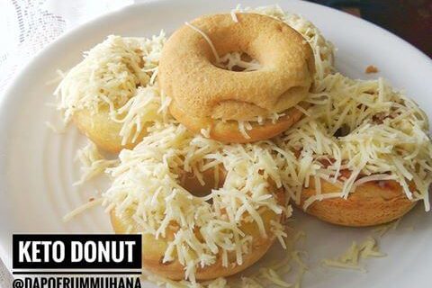 DONUT KETO ALA ALMIRA NOOR TALITHA PUTRI
