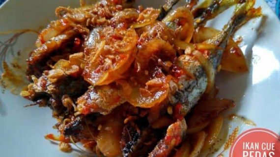 IKAN CUE PEDAS MANIS ALA SUCI WULANDARI