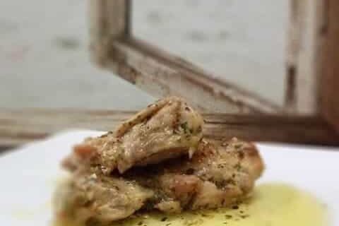 CHICKEN WITH GARLIC BUTTER SAUCE ALA IKO ICO