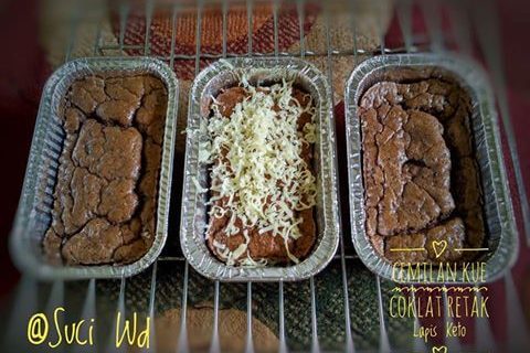 KUE COKLAT RETAK LAPIS KETO ALA SUCI WULANDARI