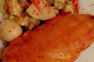 SALAD ALPUKAT TELUR PUYUH & STEAK DADA AYAM ALA CALISTA CROCHET