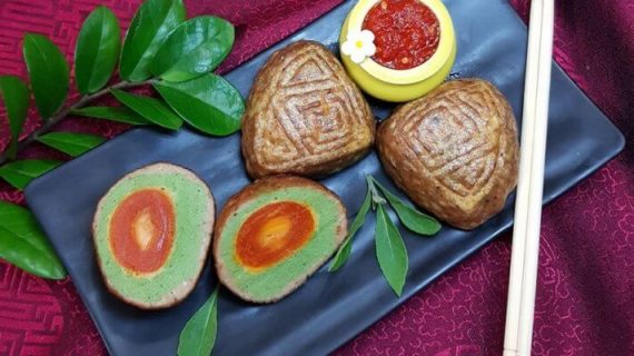 MOONCAKE BAKSO ALA SUKMA TJANDRA DEWI