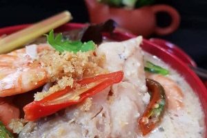 SUMAKI ( SUP LEMAK IKAN ) ALA SUKMA TJANDRA DEWI