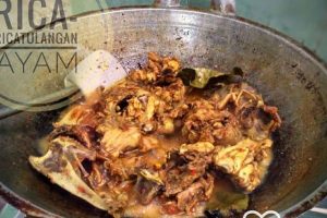 RICA BALUNGAN AYAM ALA SUCI WULANDARI
