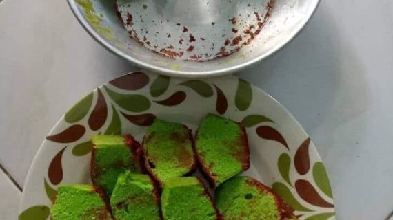 Bolu Hijau Redvelvet Ala Elisabeth Saraswati