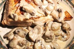 Salmon mushrooms sauce Ala Ame De Raaf