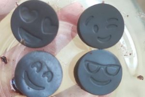 Cara enak makan vco dibikin coklat Ala Anita Carolina H